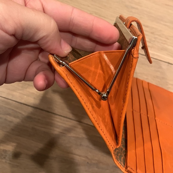 Hobo International wallet – Orange - Picture 16 of 16